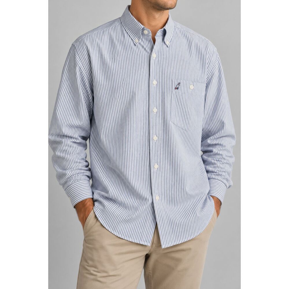 Peak Performance Men’s XL Blue White Stripe Oxford Shirt Button Down Preppy